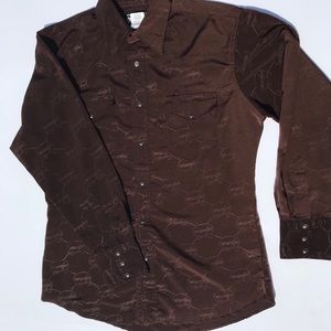 Vintage pearl snap wrangler button up